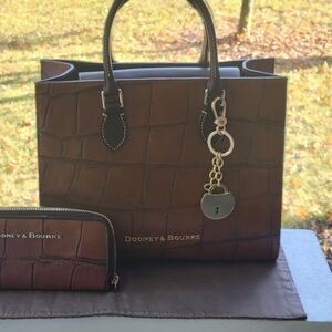 Rare Doone& Burke is barely  used.